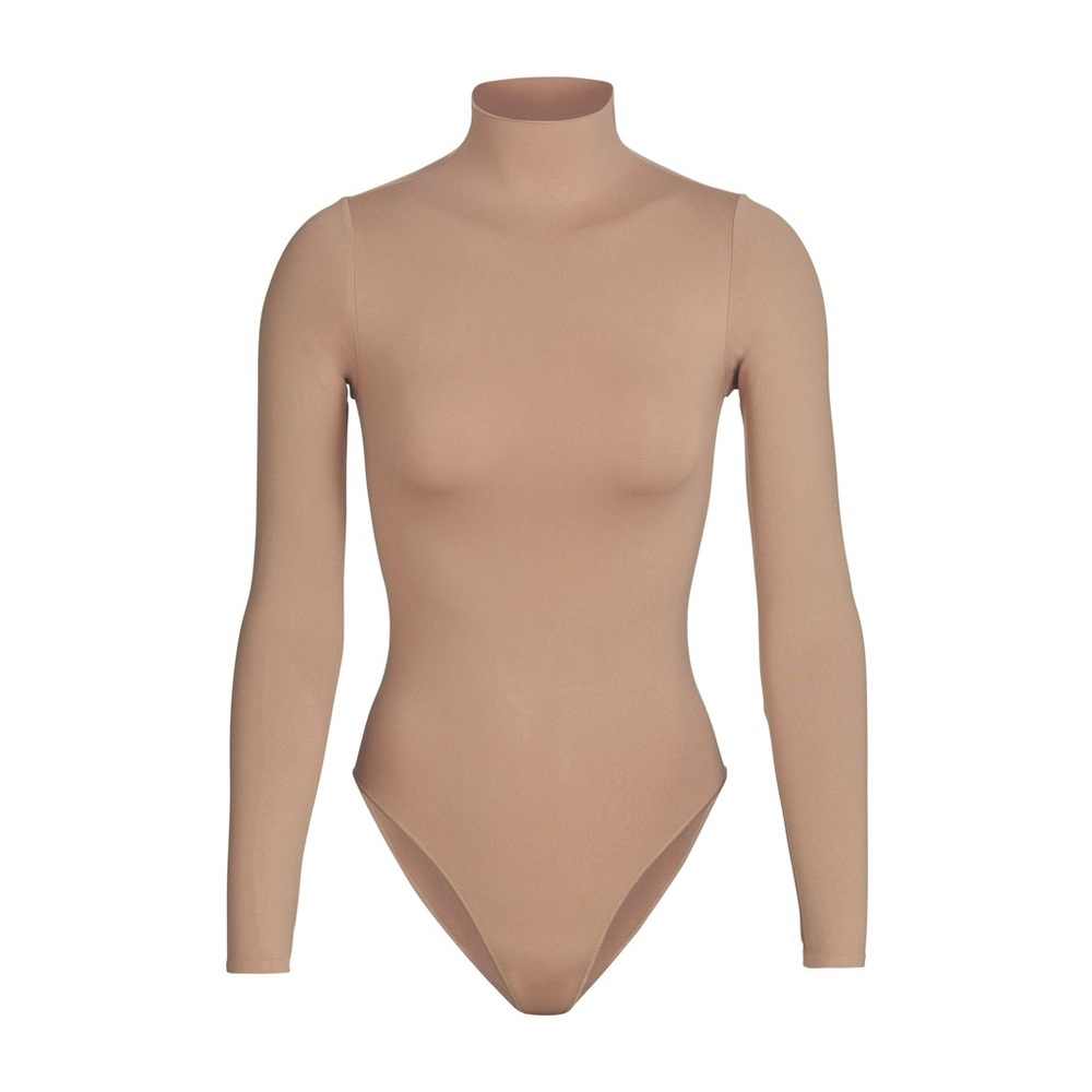 ESSENTIAL MOCK NECK LONG SLEEVE BODYSUIT